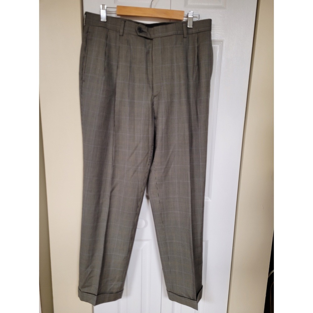 JOS A BANK Mens Plaid Wool Dress Pants Pleated Cuffed Business Casual Size 34x30